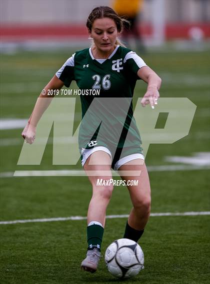 Thumbnail 1 in Temple City vs. Duarte photogallery.