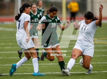 Thumbnail 1 in Temple City vs. Duarte photogallery.