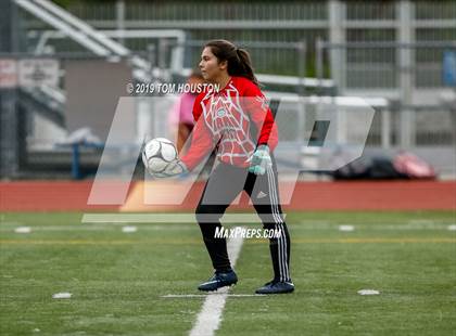 Thumbnail 2 in Temple City vs. Duarte photogallery.