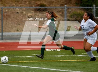 Thumbnail 2 in Temple City vs. Duarte photogallery.