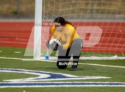 Thumbnail 2 in Temple City vs. Duarte photogallery.