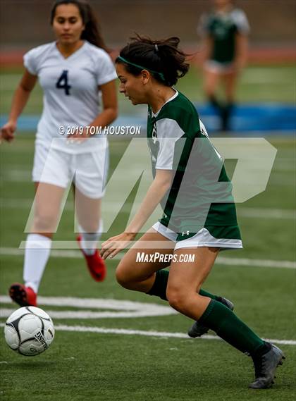 Thumbnail 3 in Temple City vs. Duarte photogallery.