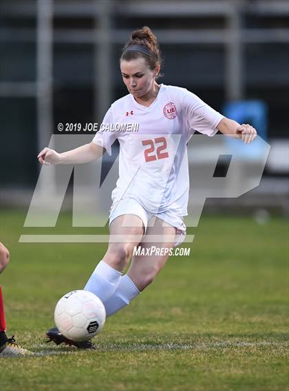 Thumbnail 3 in Lee [Robert E.] vs Judson (NEISD Soccer Showcase) photogallery.