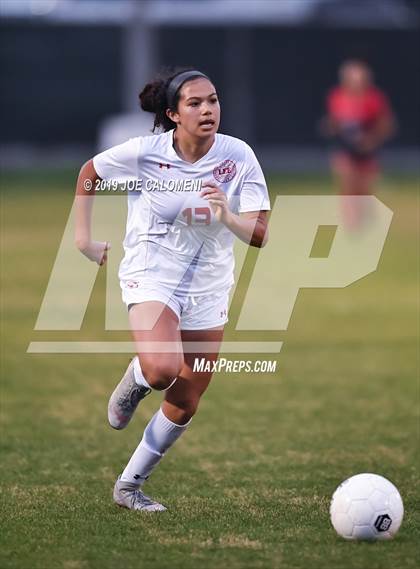 Thumbnail 1 in Lee [Robert E.] vs Judson (NEISD Soccer Showcase) photogallery.