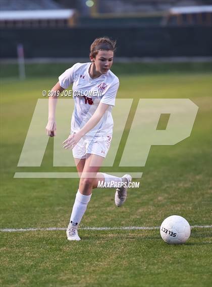 Thumbnail 3 in Lee [Robert E.] vs Judson (NEISD Soccer Showcase) photogallery.