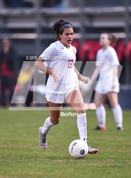 Thumbnail 1 in Lee [Robert E.] vs Judson (NEISD Soccer Showcase) photogallery.