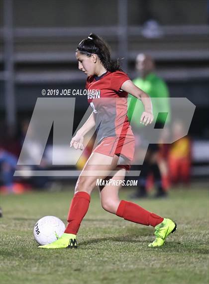 Thumbnail 3 in Lee [Robert E.] vs Judson (NEISD Soccer Showcase) photogallery.