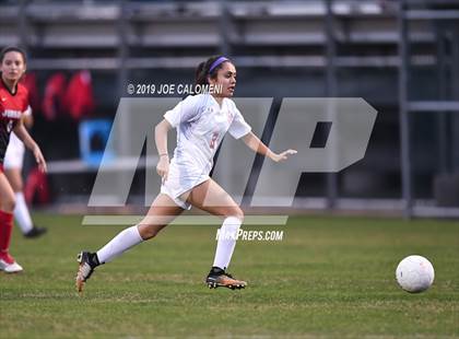 Thumbnail 2 in Lee [Robert E.] vs Judson (NEISD Soccer Showcase) photogallery.