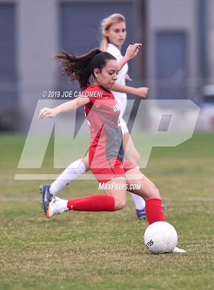 Thumbnail 2 in Lee [Robert E.] vs Judson (NEISD Soccer Showcase) photogallery.