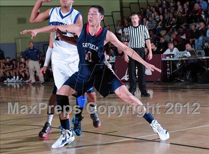 Thumbnail 2 in El Camino Real vs. Garfield (CIF LACS D2 Final) photogallery.