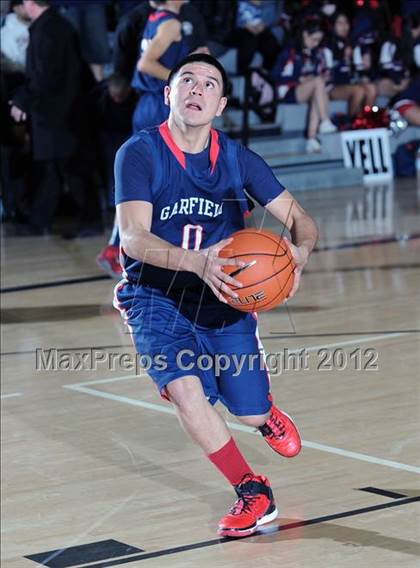 Thumbnail 1 in El Camino Real vs. Garfield (CIF LACS D2 Final) photogallery.