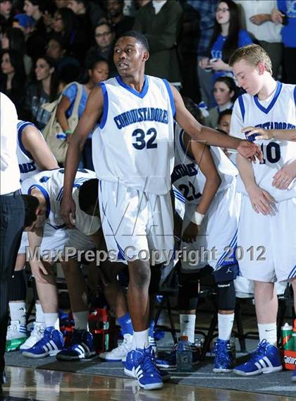 Thumbnail 2 in El Camino Real vs. Garfield (CIF LACS D2 Final) photogallery.