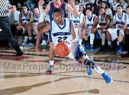 Thumbnail 3 in El Camino Real vs. Garfield (CIF LACS D2 Final) photogallery.