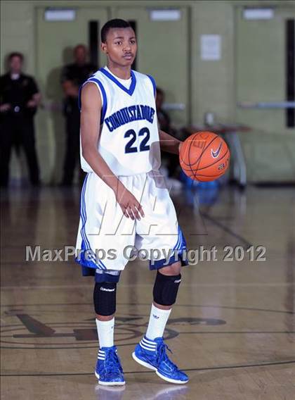 Thumbnail 1 in El Camino Real vs. Garfield (CIF LACS D2 Final) photogallery.