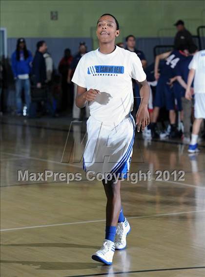 Thumbnail 2 in El Camino Real vs. Garfield (CIF LACS D2 Final) photogallery.
