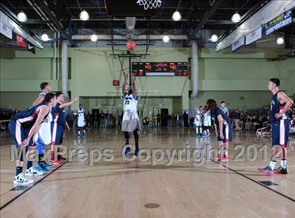 Thumbnail 1 in El Camino Real vs. Garfield (CIF LACS D2 Final) photogallery.
