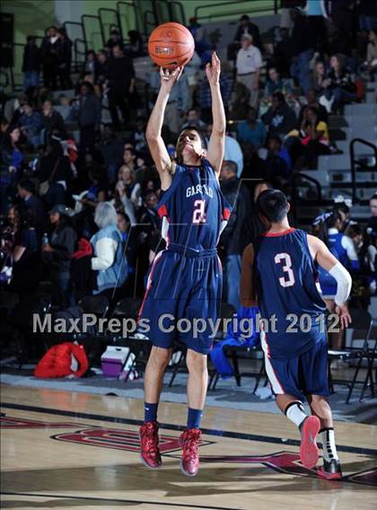 Thumbnail 1 in El Camino Real vs. Garfield (CIF LACS D2 Final) photogallery.