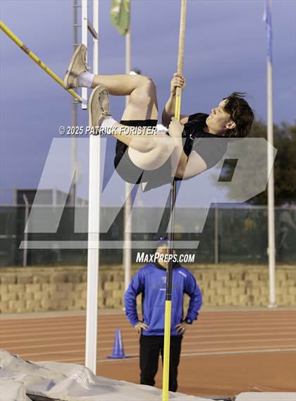 Thumbnail 2 in Northside ISD Meet #3 photogallery.