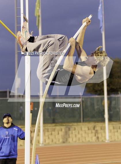 Thumbnail 2 in Northside ISD Meet #3 photogallery.
