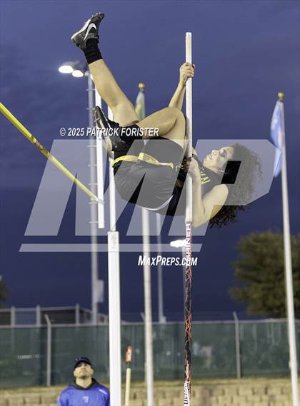 Thumbnail 3 in Northside ISD Meet #3 photogallery.