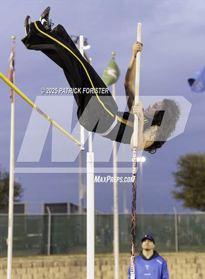 Thumbnail 3 in Northside ISD Meet #3 photogallery.
