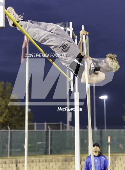 Thumbnail 3 in Northside ISD Meet #3 photogallery.