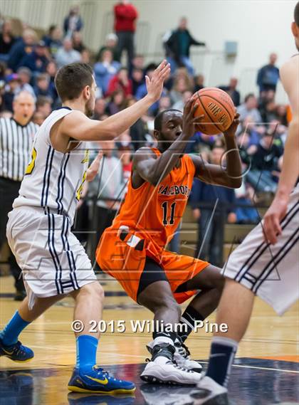 Thumbnail 3 in Highland vs. Marlboro Central (Section 9 Class B Final) photogallery.