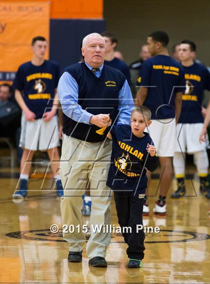 Thumbnail 1 in Highland vs. Marlboro Central (Section 9 Class B Final) photogallery.