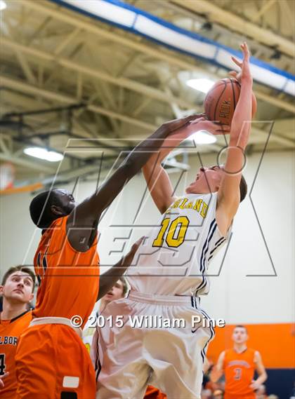 Thumbnail 3 in Highland vs. Marlboro Central (Section 9 Class B Final) photogallery.