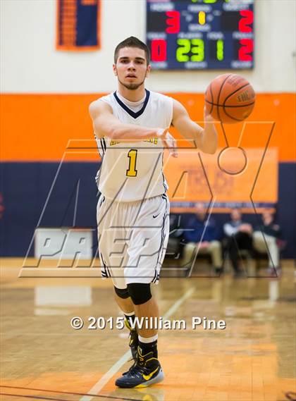 Thumbnail 2 in Highland vs. Marlboro Central (Section 9 Class B Final) photogallery.