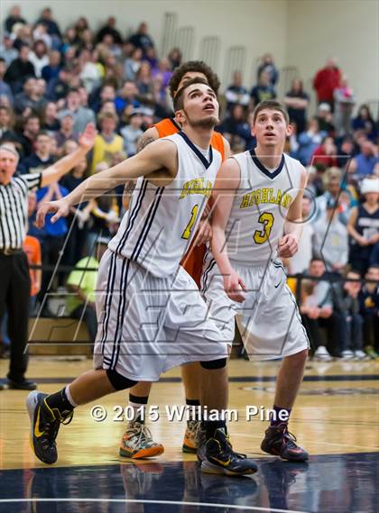 Thumbnail 3 in Highland vs. Marlboro Central (Section 9 Class B Final) photogallery.
