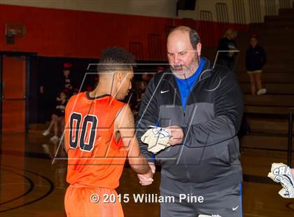 Thumbnail 1 in Highland vs. Marlboro Central (Section 9 Class B Final) photogallery.