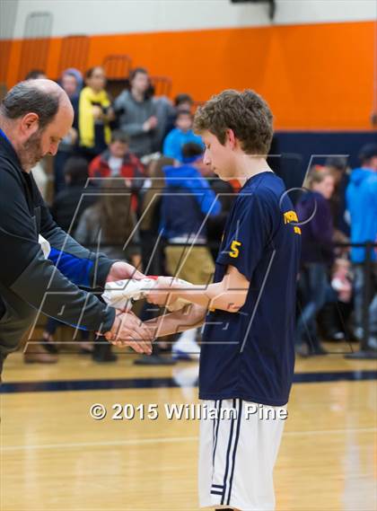 Thumbnail 3 in Highland vs. Marlboro Central (Section 9 Class B Final) photogallery.
