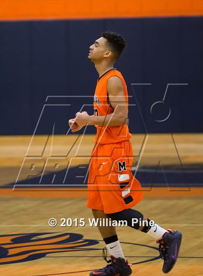 Thumbnail 3 in Highland vs. Marlboro Central (Section 9 Class B Final) photogallery.