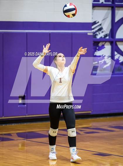 Thumbnail 2 in Millsap @ Tolar photogallery.