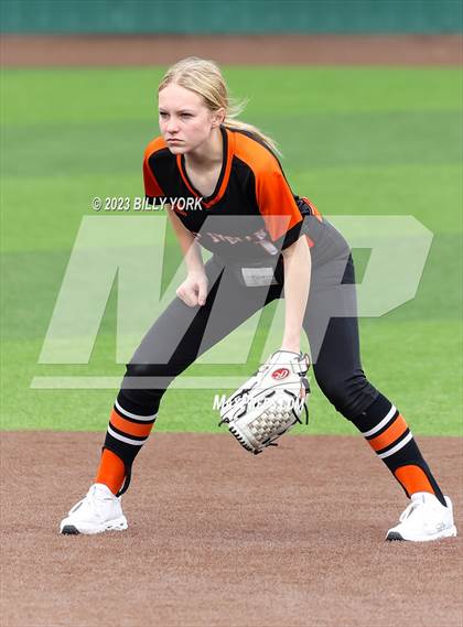 Thumbnail 2 in Grand Saline vs Sulphur Springs photogallery.