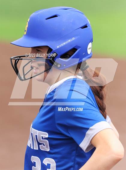 Thumbnail 1 in Grand Saline vs Sulphur Springs photogallery.