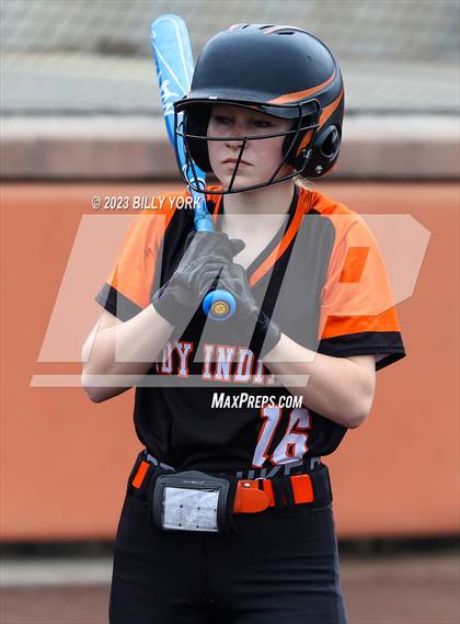Thumbnail 2 in Grand Saline vs Sulphur Springs photogallery.