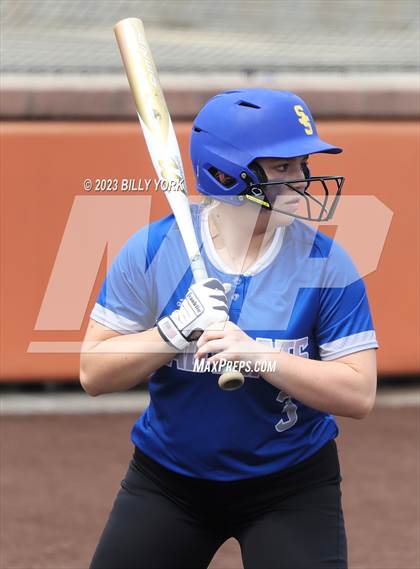 Thumbnail 2 in Grand Saline vs Sulphur Springs photogallery.