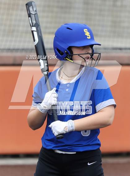 Thumbnail 2 in Grand Saline vs Sulphur Springs photogallery.