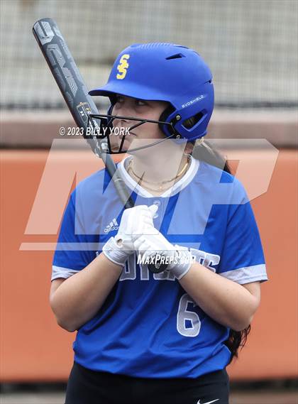 Thumbnail 1 in Grand Saline vs Sulphur Springs photogallery.
