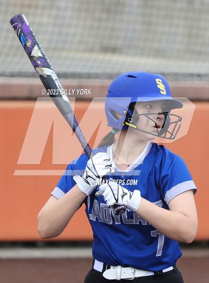 Thumbnail 3 in Grand Saline vs Sulphur Springs photogallery.