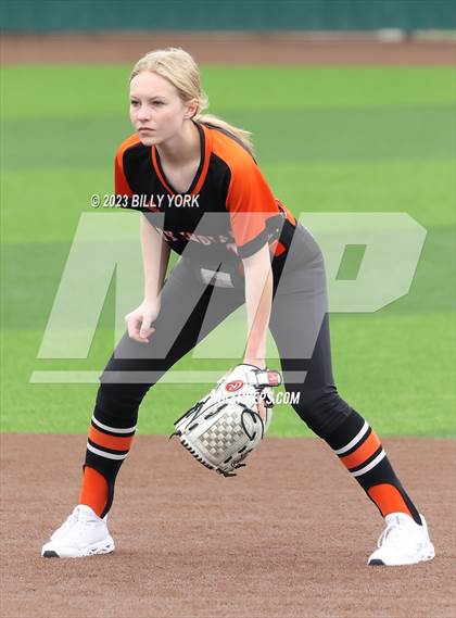 Thumbnail 2 in Grand Saline vs Sulphur Springs photogallery.