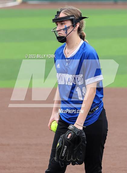 Thumbnail 1 in Grand Saline vs Sulphur Springs photogallery.