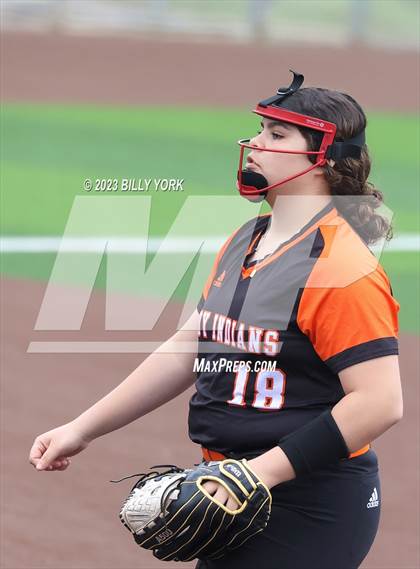 Thumbnail 2 in Grand Saline vs Sulphur Springs photogallery.