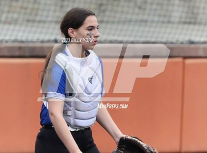 Thumbnail 1 in Grand Saline vs Sulphur Springs photogallery.