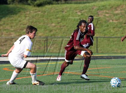 Thumbnail 3 in Mount Vernon vs. Midlothian (VHSL Semifinal) photogallery.