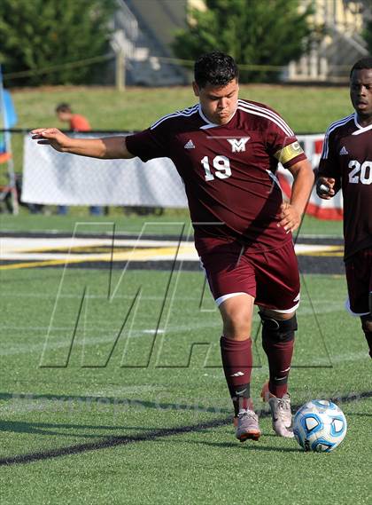 Thumbnail 2 in Mount Vernon vs. Midlothian (VHSL Semifinal) photogallery.