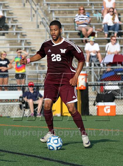 Thumbnail 3 in Mount Vernon vs. Midlothian (VHSL Semifinal) photogallery.