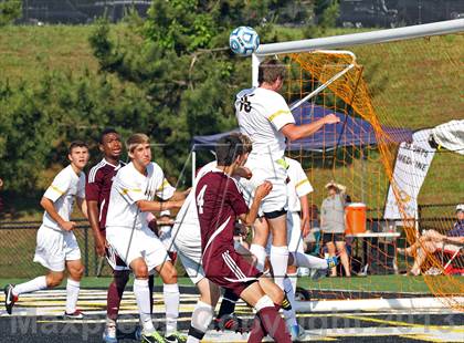 Thumbnail 3 in Mount Vernon vs. Midlothian (VHSL Semifinal) photogallery.